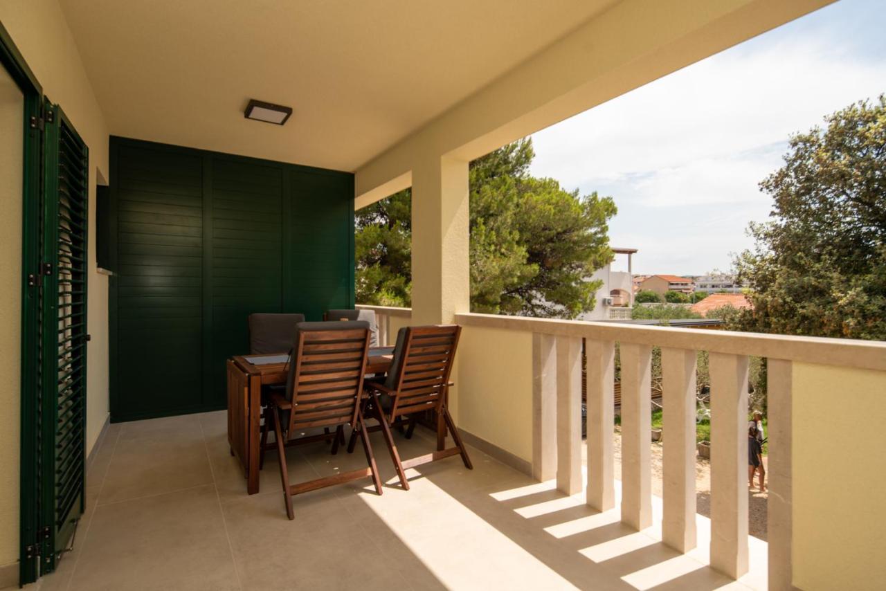 Apartmani Mara Pakoštane Exteriér fotografie