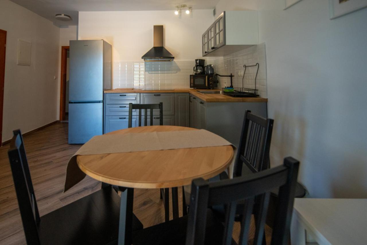Apartmani Mara Pakoštane Exteriér fotografie
