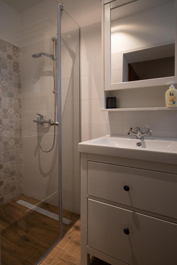 Apartmani Mara Pakoštane Exteriér fotografie