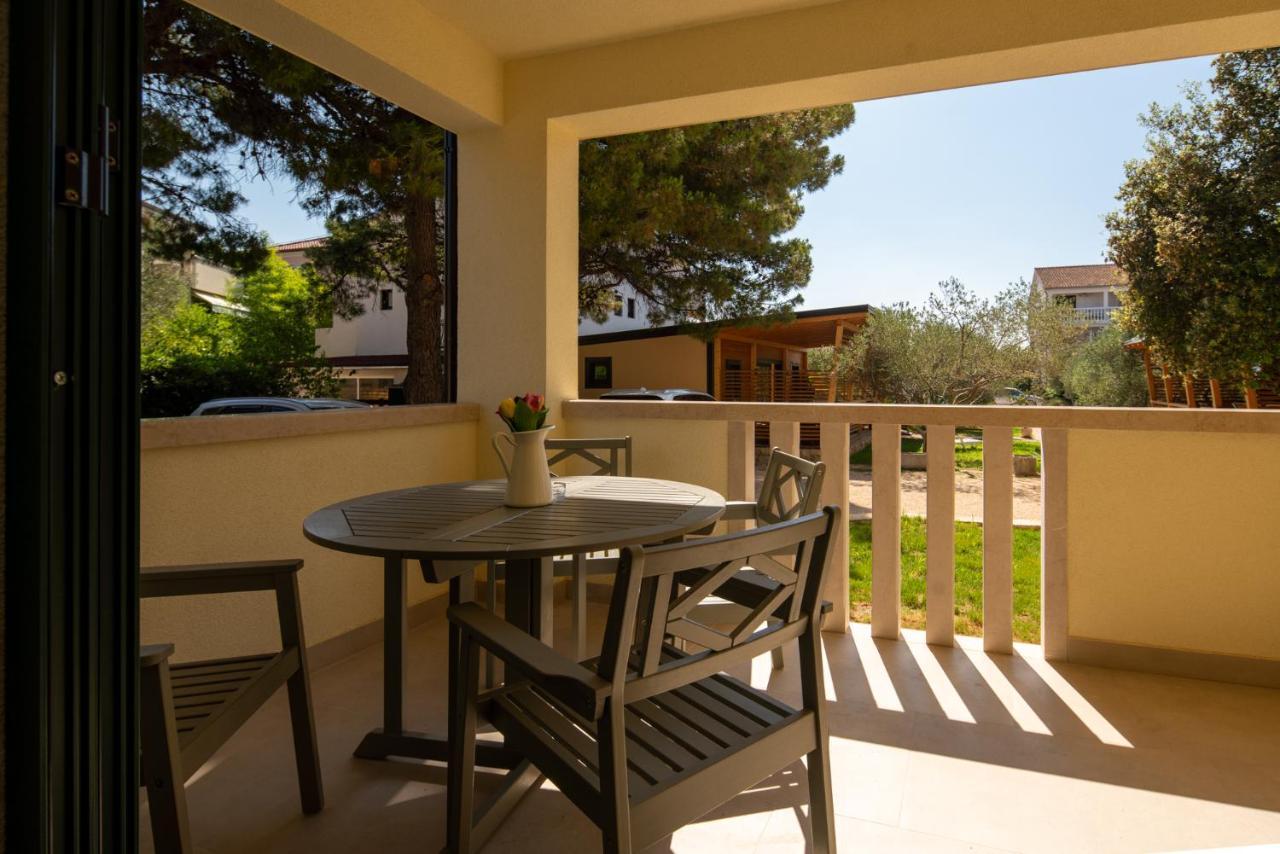 Apartmani Mara Pakoštane Exteriér fotografie