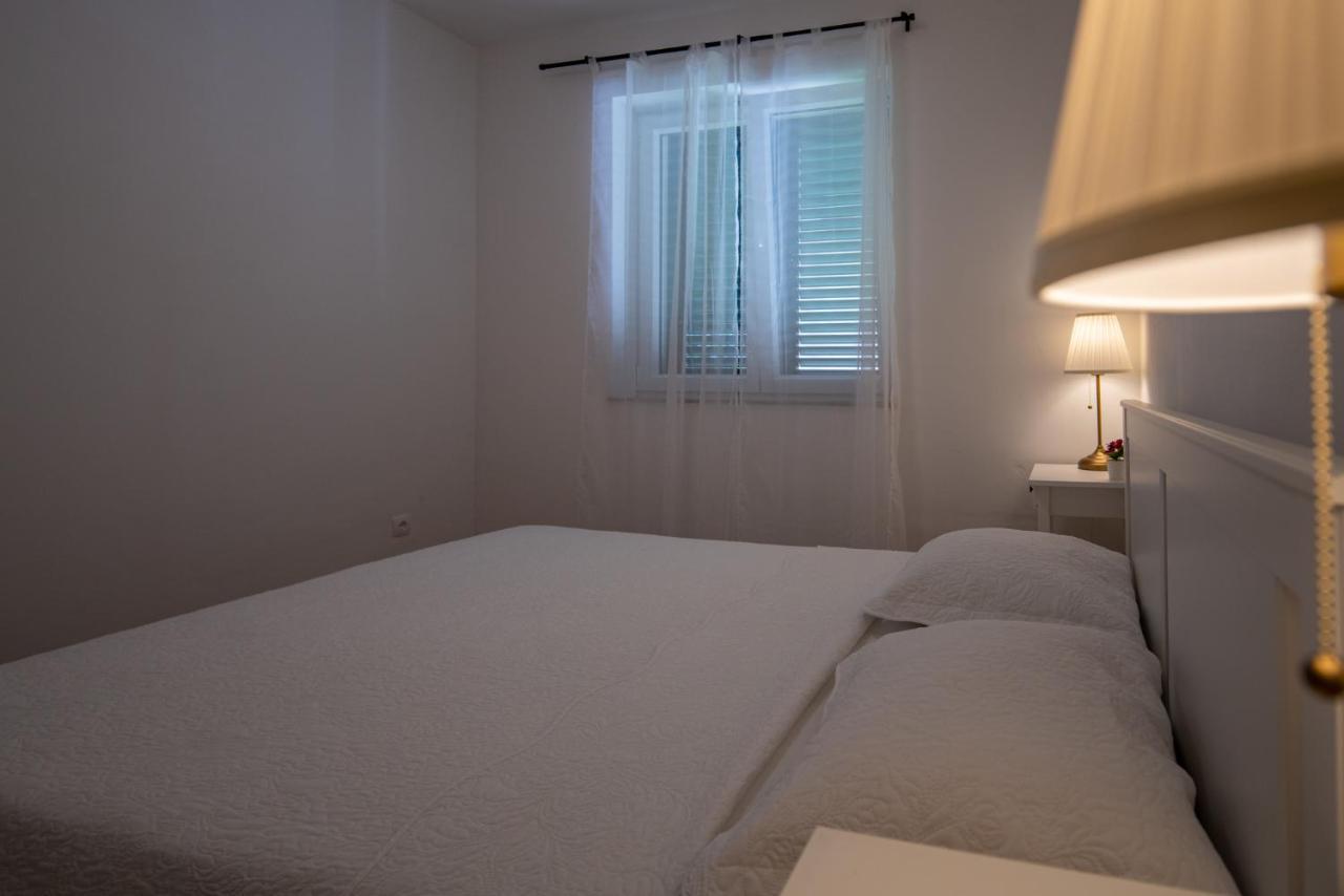 Apartmani Mara Pakoštane Exteriér fotografie