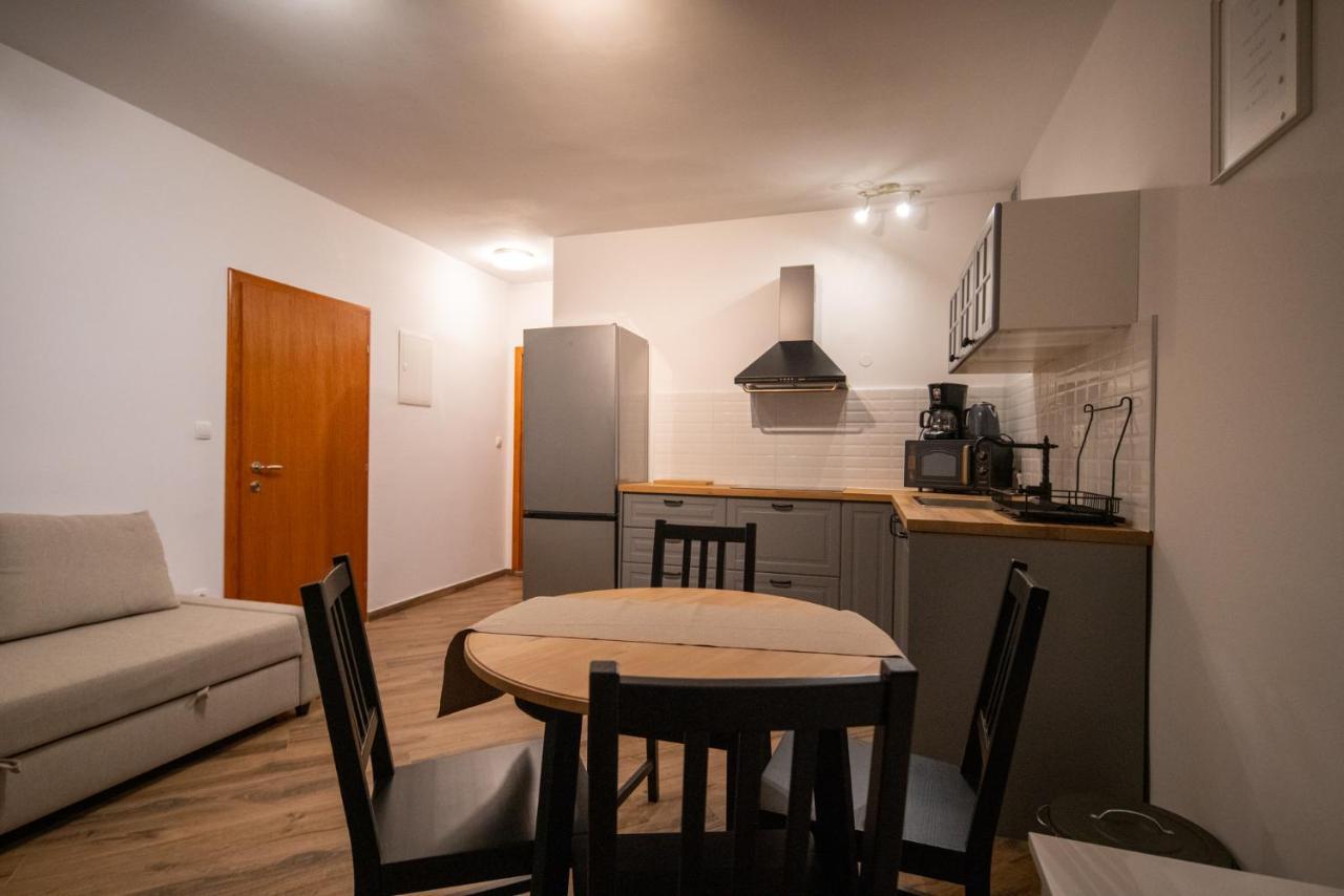 Apartmani Mara Pakoštane Exteriér fotografie